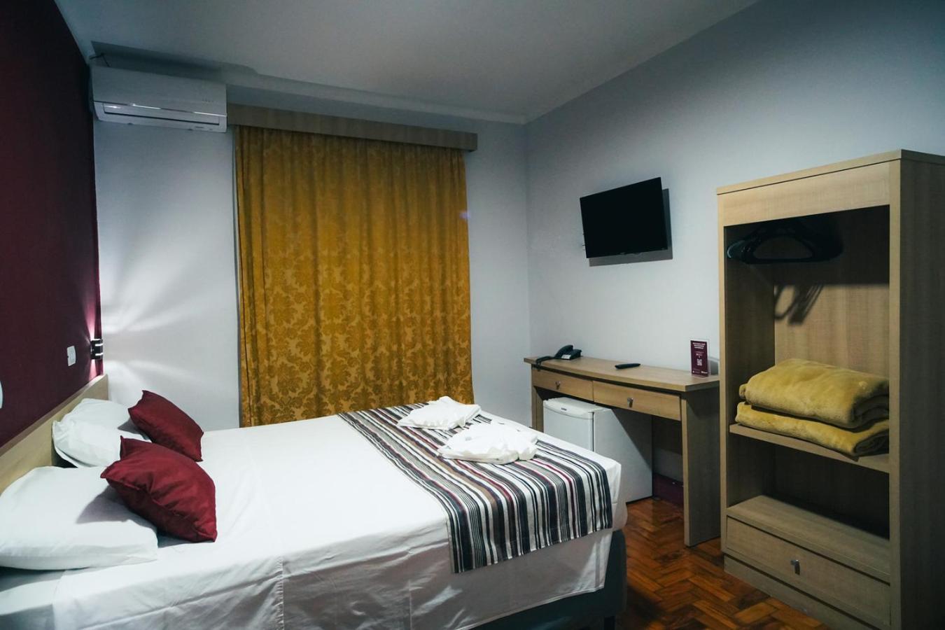 Hotel Euro Suite Pocos De Caldas By Nacional Inn Exterior foto