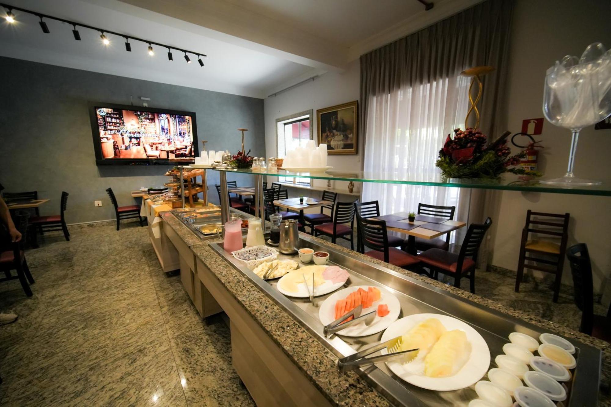 Hotel Euro Suite Pocos De Caldas By Nacional Inn Exterior foto