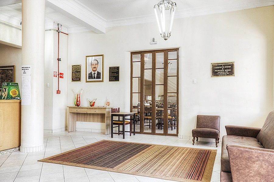 Hotel Euro Suite Pocos De Caldas By Nacional Inn Exterior foto